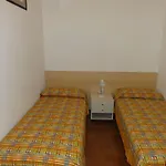 Willa Comfy Terraced House Bibione